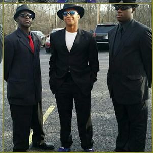 Meet your Posher, Ray